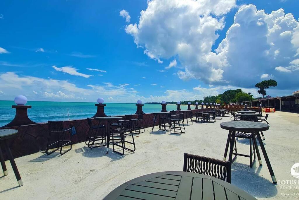 Lotus Desaru Beach Resort, 2 Bdrms, W/Splash Park Bandar Penawar Eksteriør billede