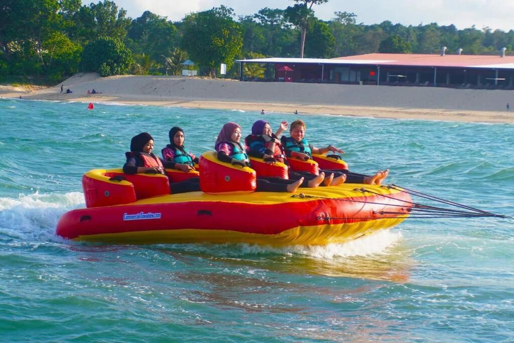 Lotus Desaru Beach Resort, 2 Bdrms, W/Splash Park Bandar Penawar Eksteriør billede
