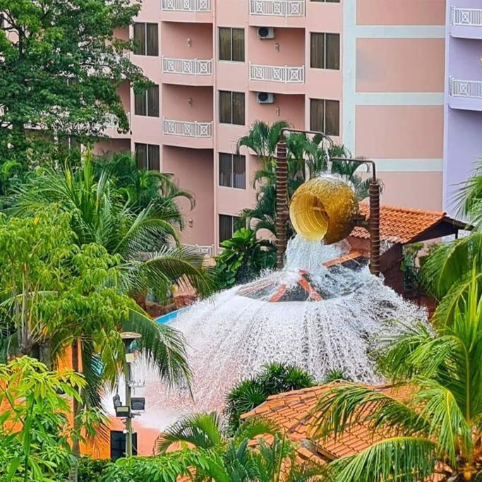 Lotus Desaru Beach Resort, 2 Bdrms, W/Splash Park Bandar Penawar Eksteriør billede