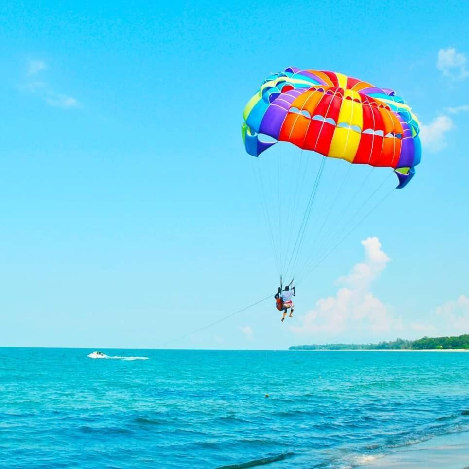Lotus Desaru Beach Resort, 2 Bdrms, W/Splash Park Bandar Penawar Eksteriør billede