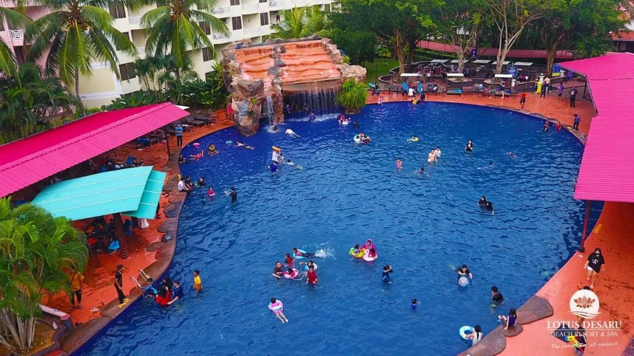 Lotus Desaru Beach Resort, 2 Bdrms, W/Splash Park Bandar Penawar Eksteriør billede